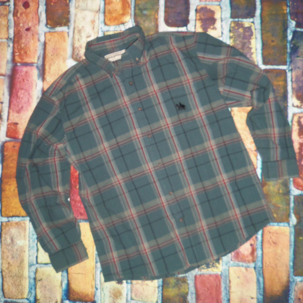 Bit & Bridle Plaid Button Up Shirt L